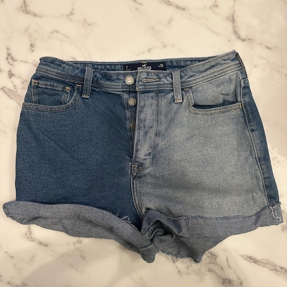 HOLLISTER SHORTS​​​ - Picture 2 of 7